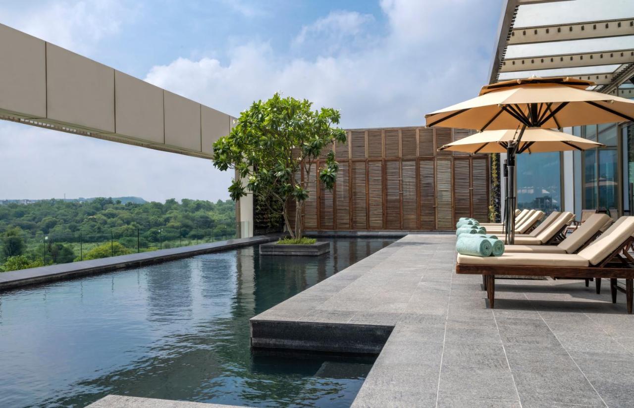 Grand Hyatt Gurgaon Hotel Екстериор снимка
